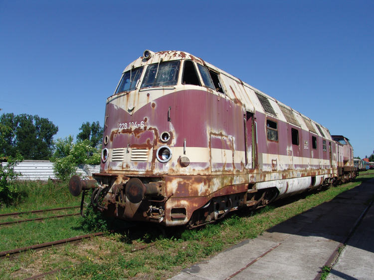 228 104-6 abgestellt in Putlitz.(01.06.09)