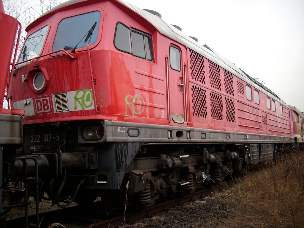 232 187-5 ex.Bh Halle G. am 24.Januar 2009 in Mukran West.