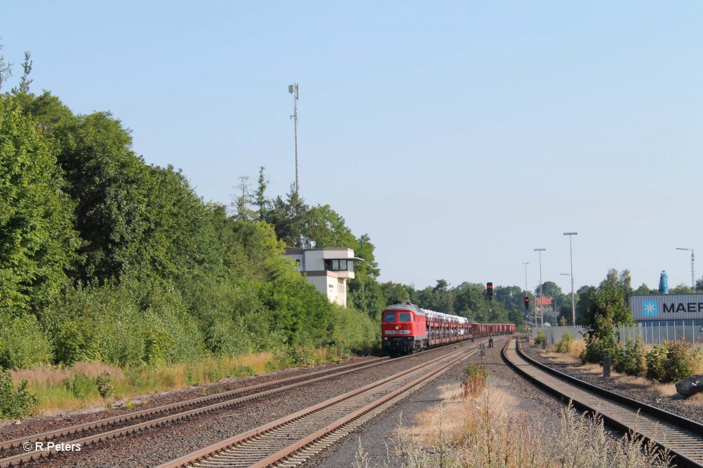 232 384-0 mit dem umgeleiteten 51683 Zwickau - Nrnberg bei der durchfahrt in Wiesau. 19.07.13