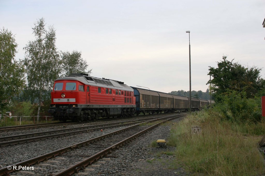 232 457-2 mit Umleiter Gterzug in Pechbrunn. 21.09.11