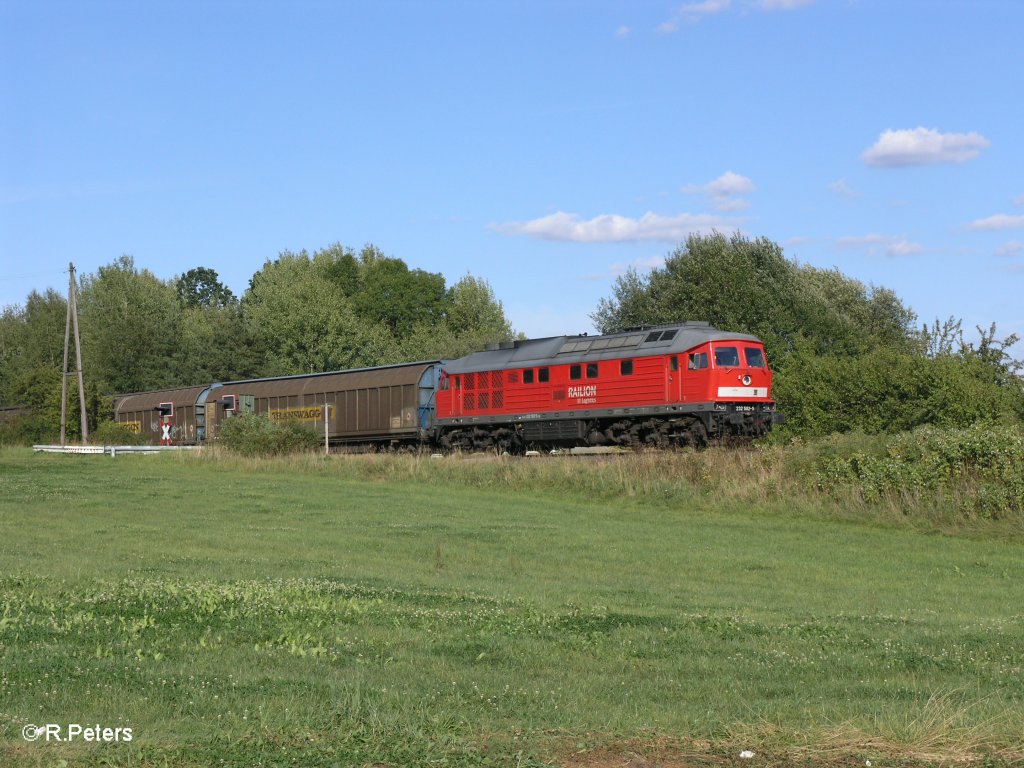 232 502-5 zieht bei Schnfeld den FE 49177 nach Wels. 30.08.09
