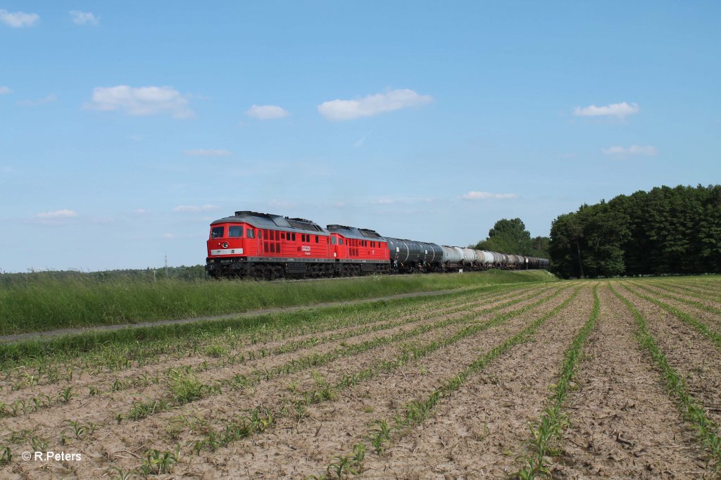 232 609-8 + 232 262-6 mit Kesselzug bei Oberteich. 13.06.13