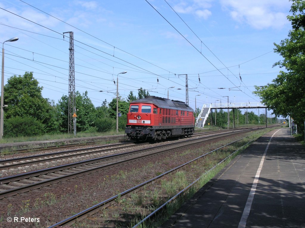 233 451-4 rollt solo durch Saarmund. 17.05.09