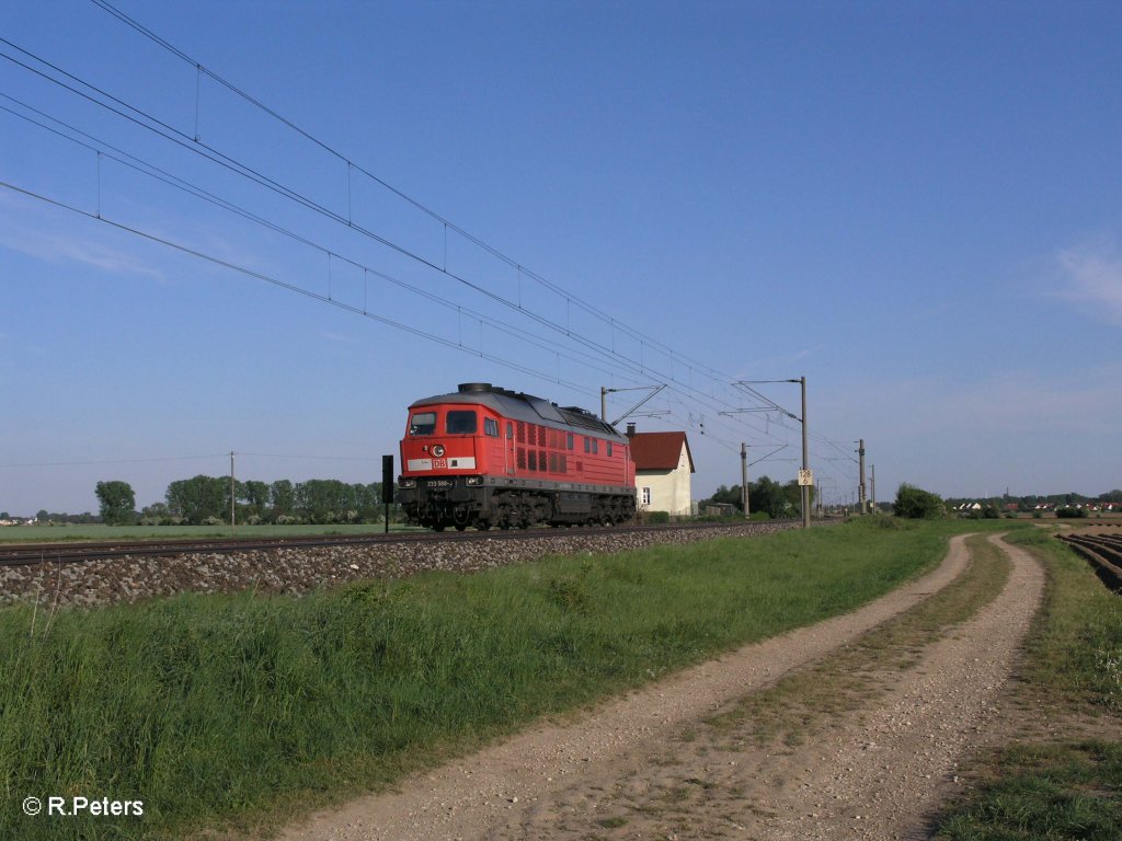 233 588-3 als Lz bei Kfering. 07.05.11