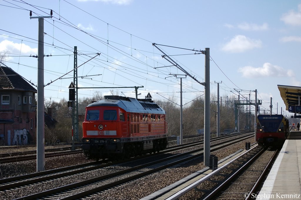 234 278-0 als Lz in Berlin-Blankenburg in Richtung Bernau(b Berlin) unterwegs. 19.03.2011