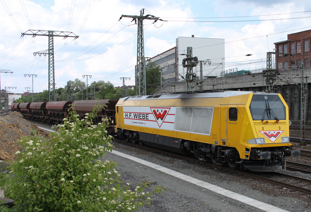 264 011 von Wiebe abgestellt in Fulda am 21.05.11
