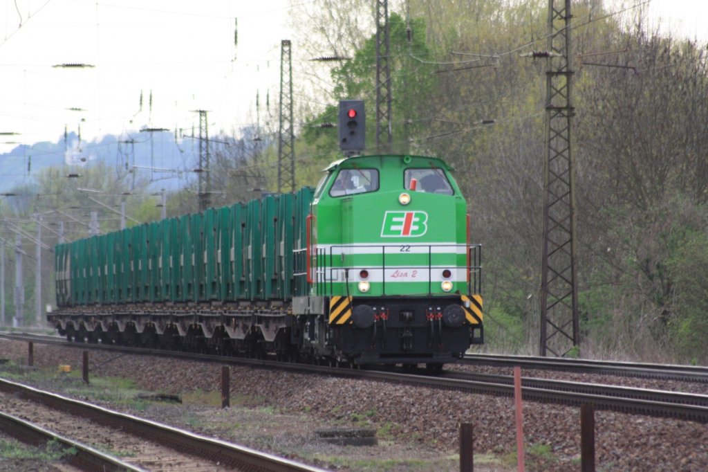 29.04.2010  Lisa 2  der EB auf der Fahrt mit dem M�llzug von Ilmenau nach Gro�kortbetha.