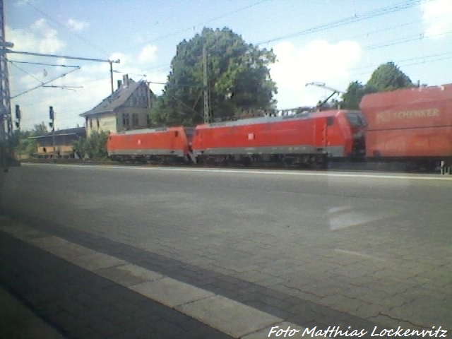 2x BR 189 mit einem Gterzug im Bahnhof Ludwigslust am 8.6.13