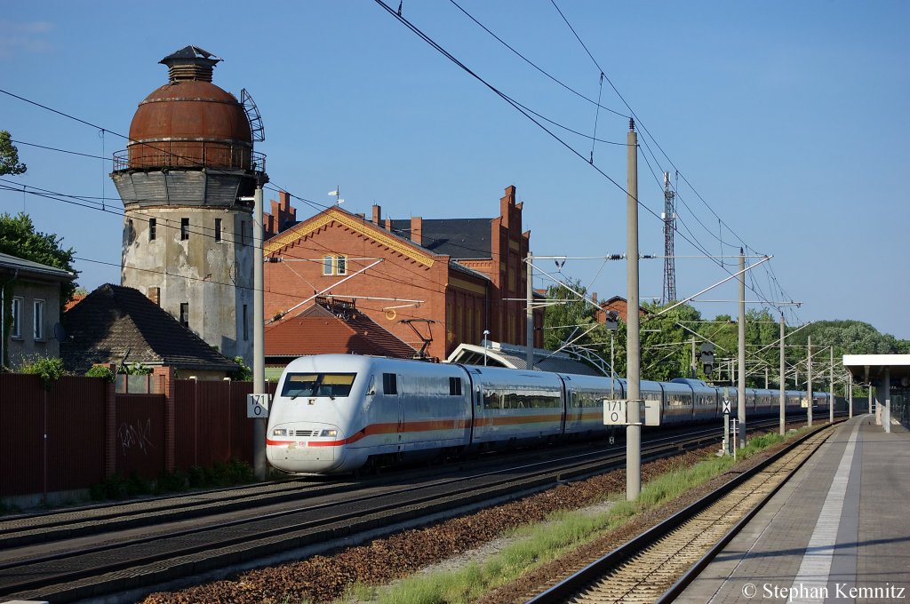 401 566-5  Gelnhausen  als ICE 875 von Berlin Hbf(tief) nach Basel SBB in Rathenow. 23.05.2011