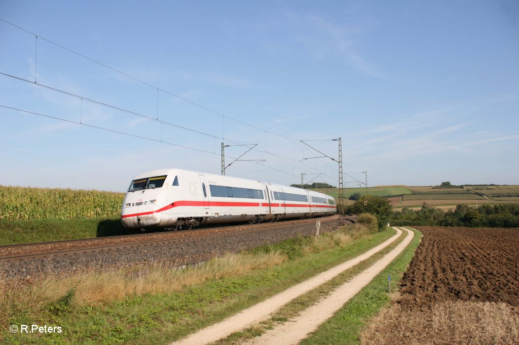 402 015-2  Bitterfeld/Wolfen  + 402 043-4  Bautzen/Budyin  als IC531/581 Oldenburg/Hamburg nach Mnchen HBF bei Treuchtlingen. 16.09.11