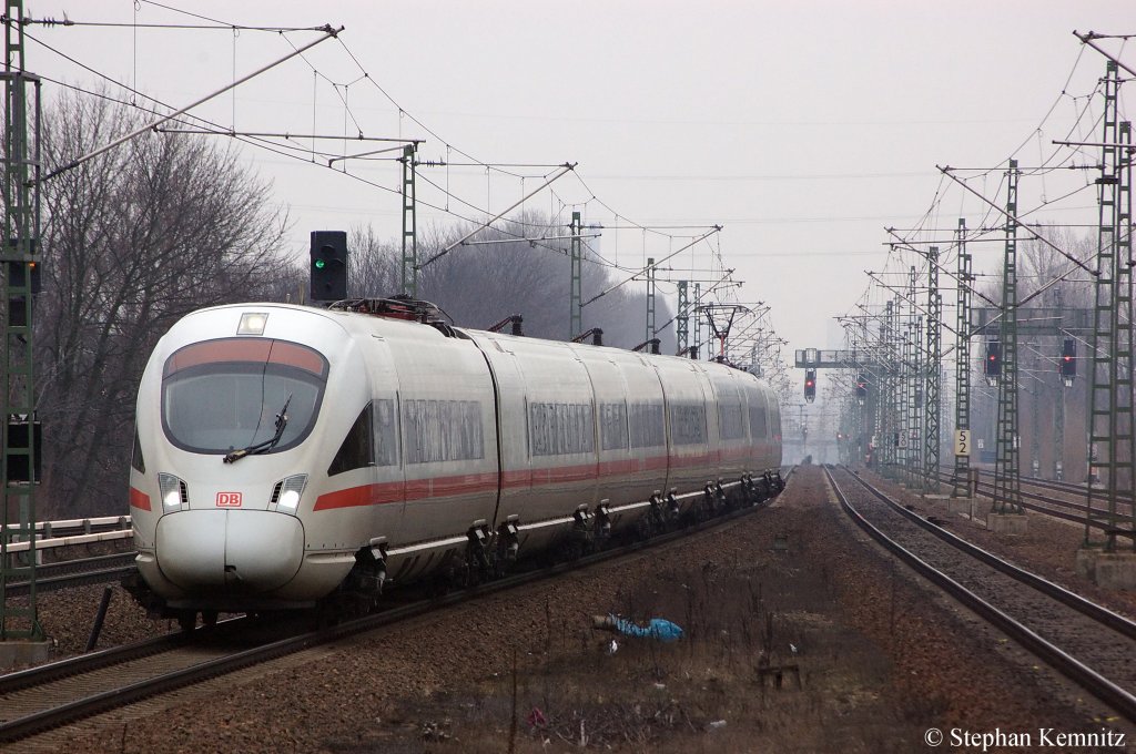 411 054-0  Sonneberg  als ICE 1512 nach Hamburg-Altona in Berlin Jungfernheide. 18.02.2011