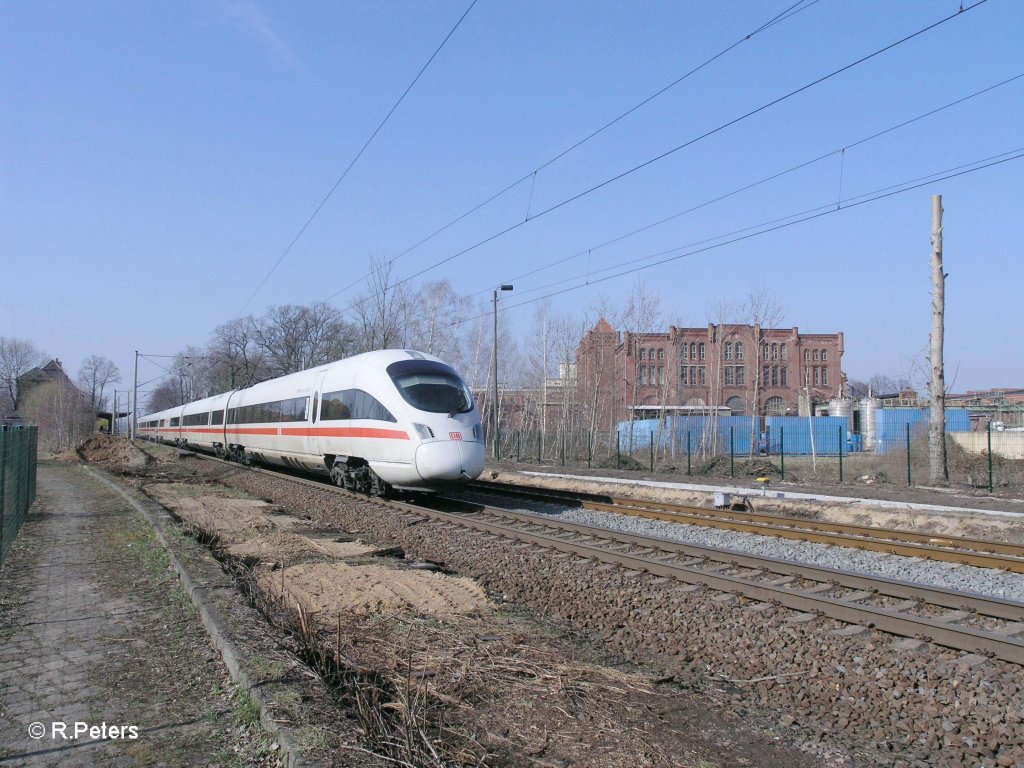 411 083-9 „Oberursel (Taunus) als 1555 Frankfurt/Main - Dresden. 29.03.11
