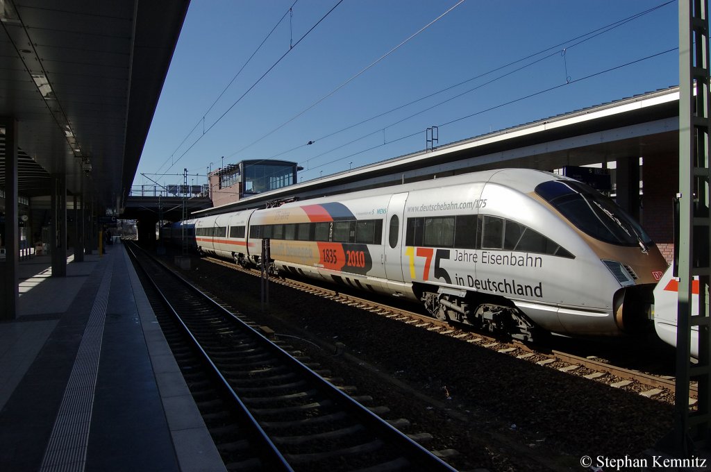 415 522-2 die zusammen mit der 415 505-7 als ICE 1610 aus Mnchen in Berlin Gesundbrunnen an kamen. 19.03.2011