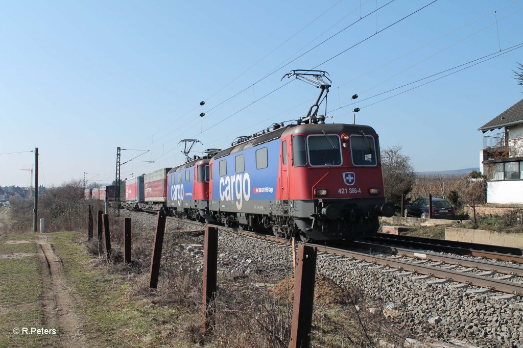 421 386-4 und 421 383-1 mit dem Arcese bei Oestrich-Winkel. 05.03.13