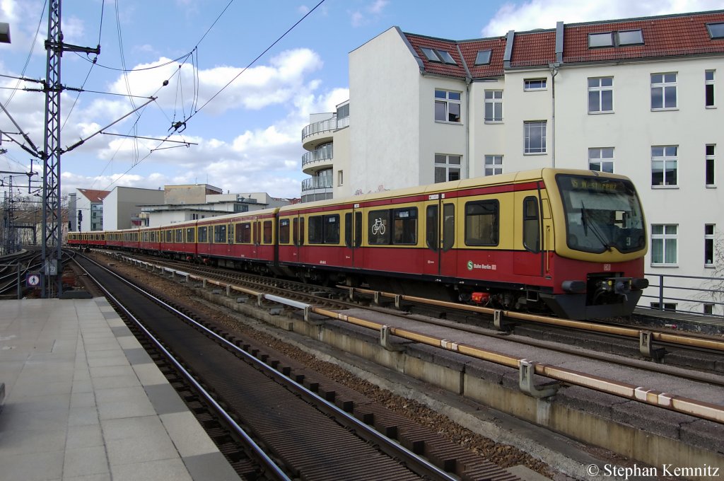 481 440-6 als S5 nach Westkreuz in Berlin Friedrichstrae. 26.03.2011