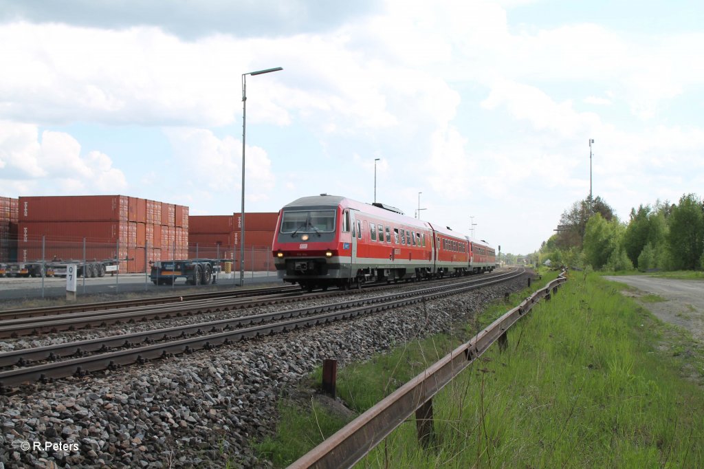 510 514 mit dem RE3696 Regensburg - Hof in Wiesau. 15.05.13