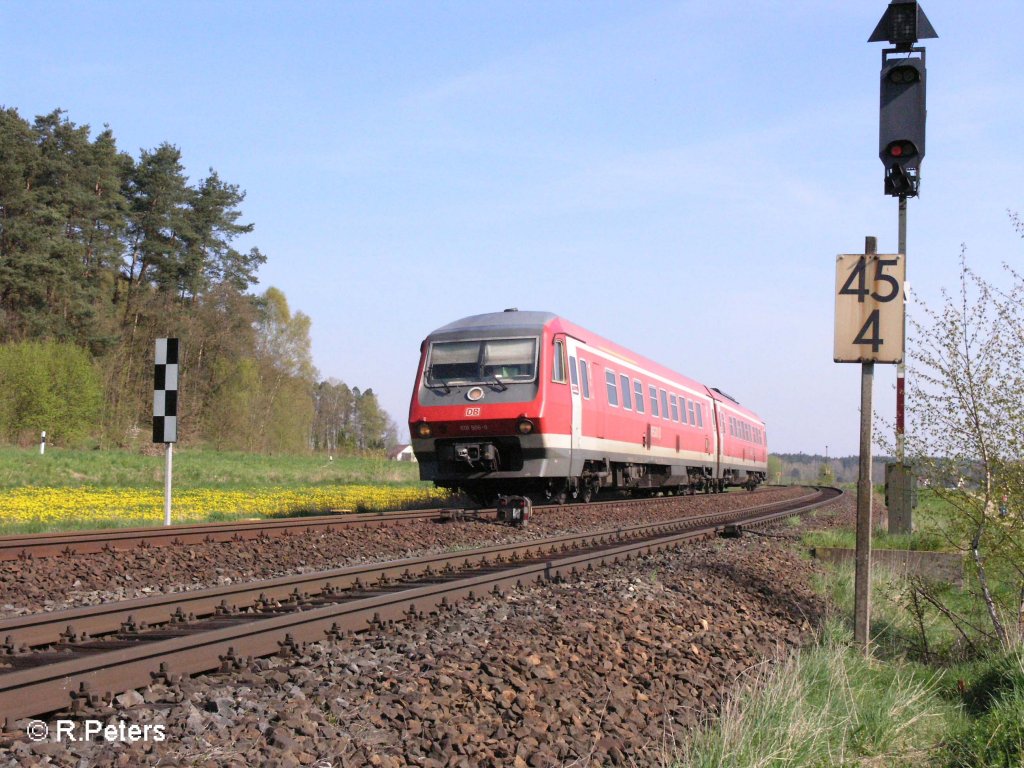 610 506-9 bei Richt bei Schwandorf mit RB Regensburg. 27.04.08