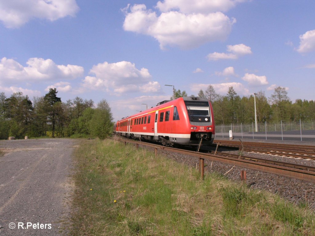 612 055-4 fhrt in Wiesau/Oberpfalz mit dem RE 3695 nach Regensburg. 08.05.08