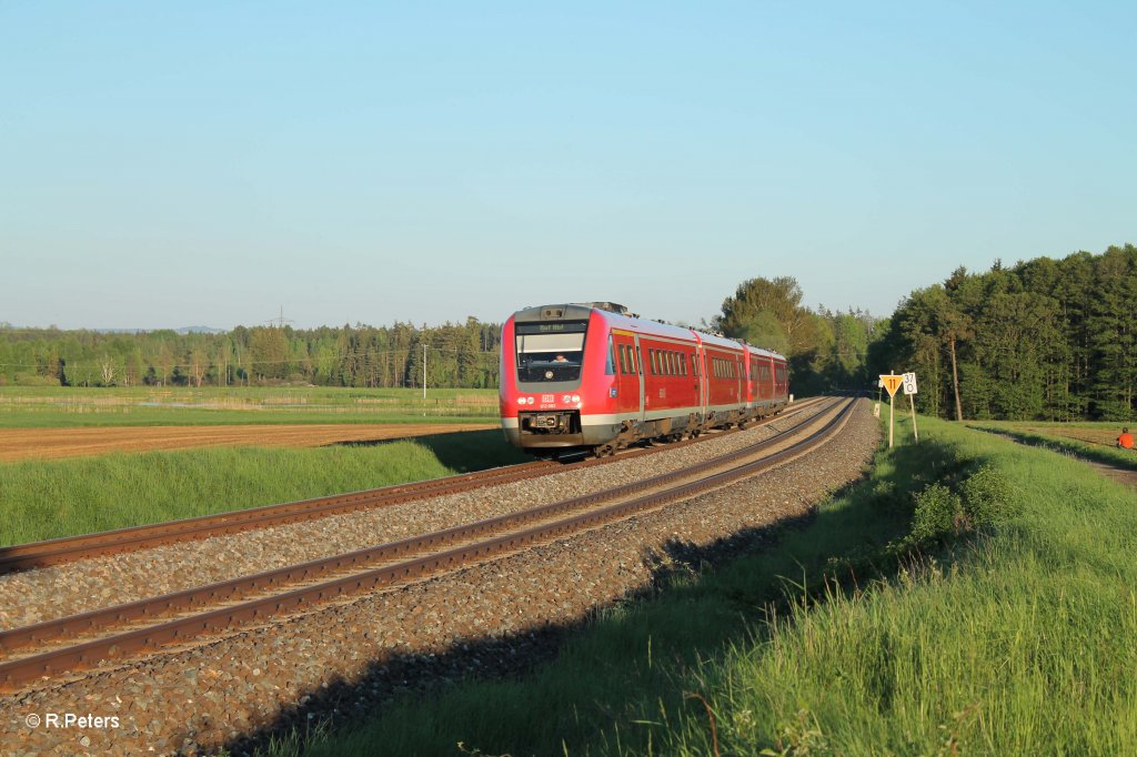 612 082 mit dem RE 3698 Schwandorf - Hof bei Oberteich. 18.05.13