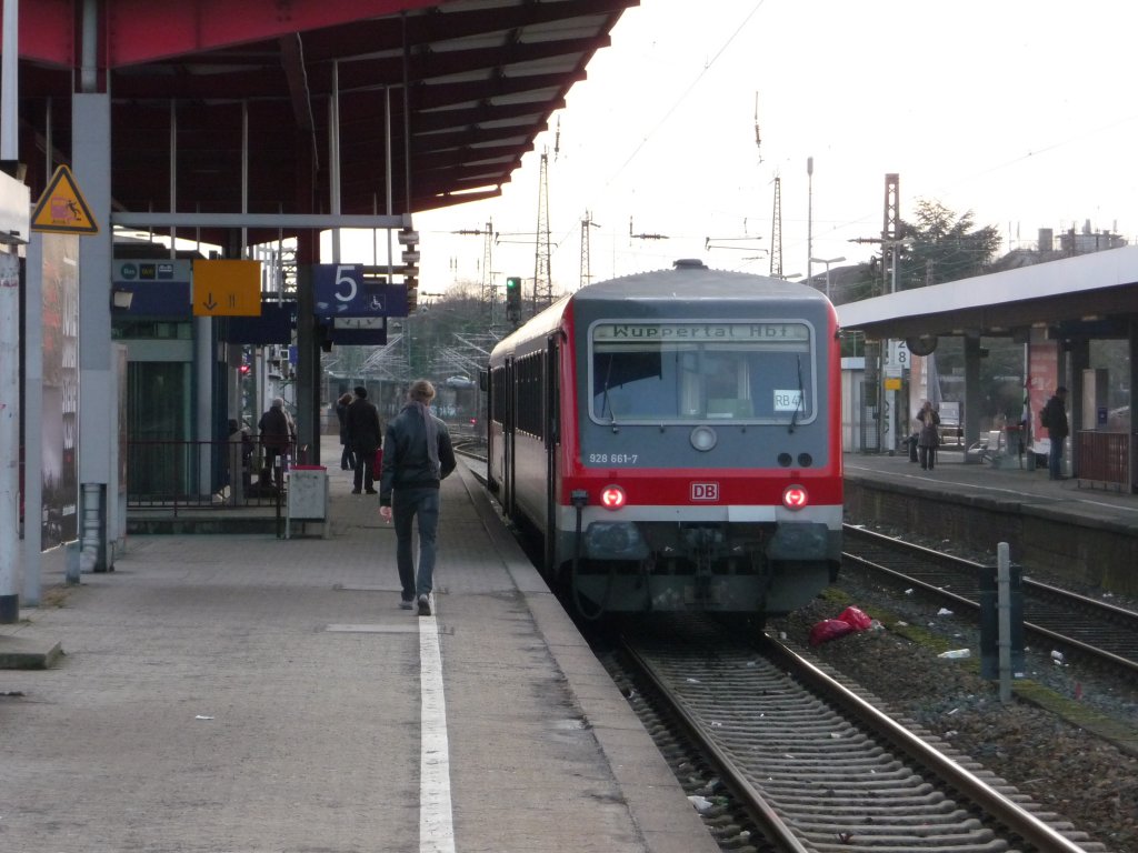 628/928 661 am 24.02.2010 als RB47 in Wuppertal-Oberbarmen. RB47 -> Wuppertal Hauptbahnhof.