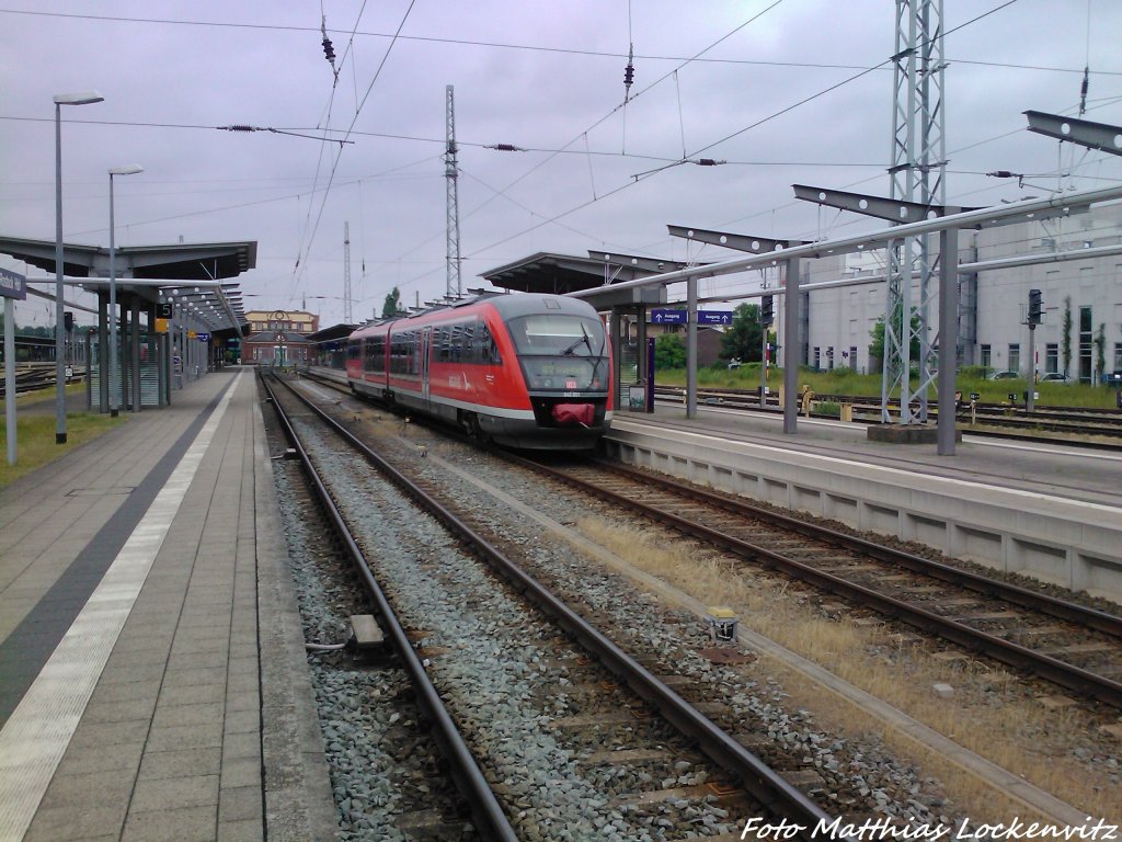 642 051/551 als RB12 im Endbahnhof Rostock Hbf am 22.6.13