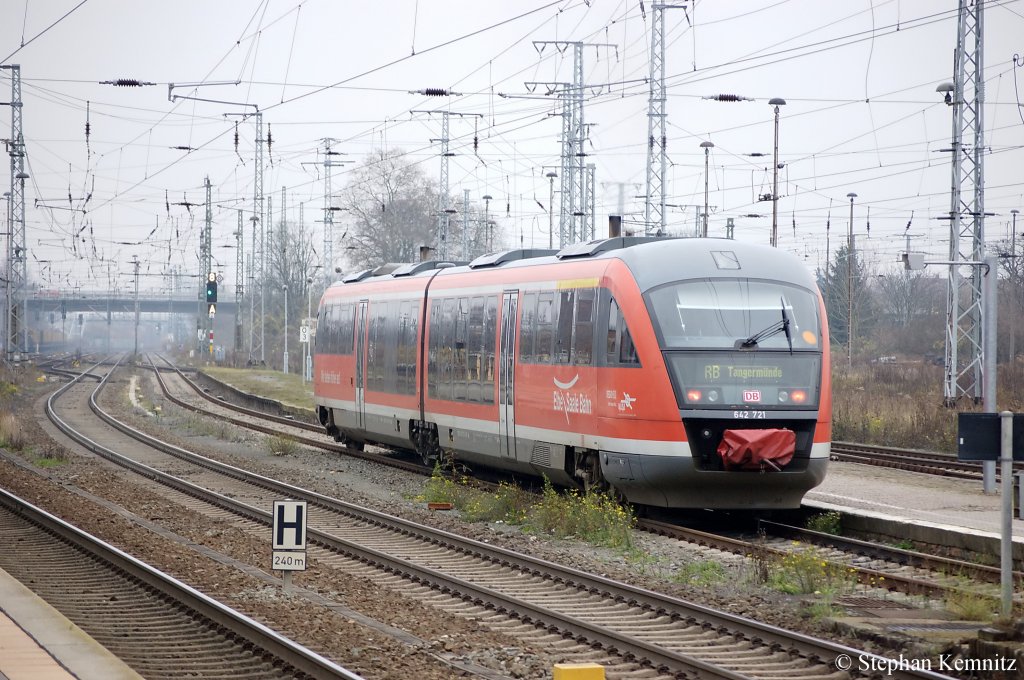 642 221/721 als RB (RB 36323) nach Tangermnde in Stendal. 20.11.2010