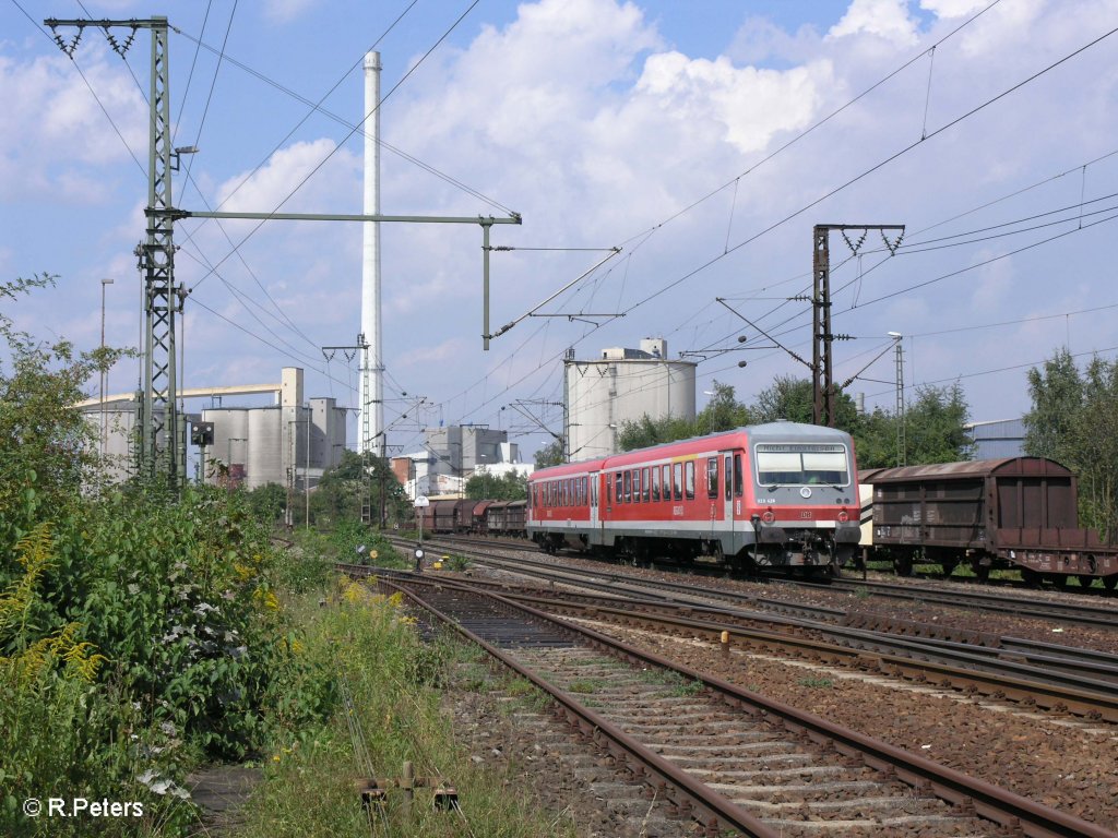 928 428 fhrt bei Regensburg Ost als RB 32520 Regensburg. 27.08.09
