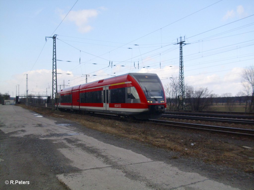 946 011 verlsst Saarmund als RB28814 nach Berlin Schnefeld. 11.03.11