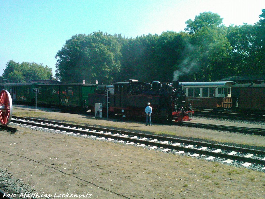 Aquarus C ist aus Ghren  im Bahnhof Putbus eingefahren am 5.6.11