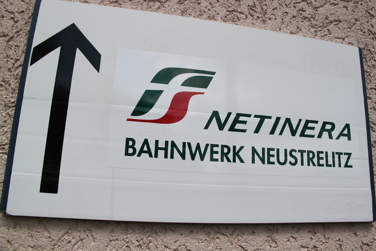 Bahnwerk Neustrelitz(Netinera Werke GmbH)
Aufgenommen am 17.06.2011