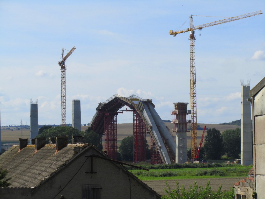 Bauzustand der ICE Unstruttalbr�cke bei Karsdrof; 11.09.2010 (Foto: Dieter Thomas)