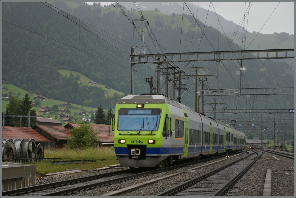 BLS  Nina  in Frutigen.
29. Juni 2013