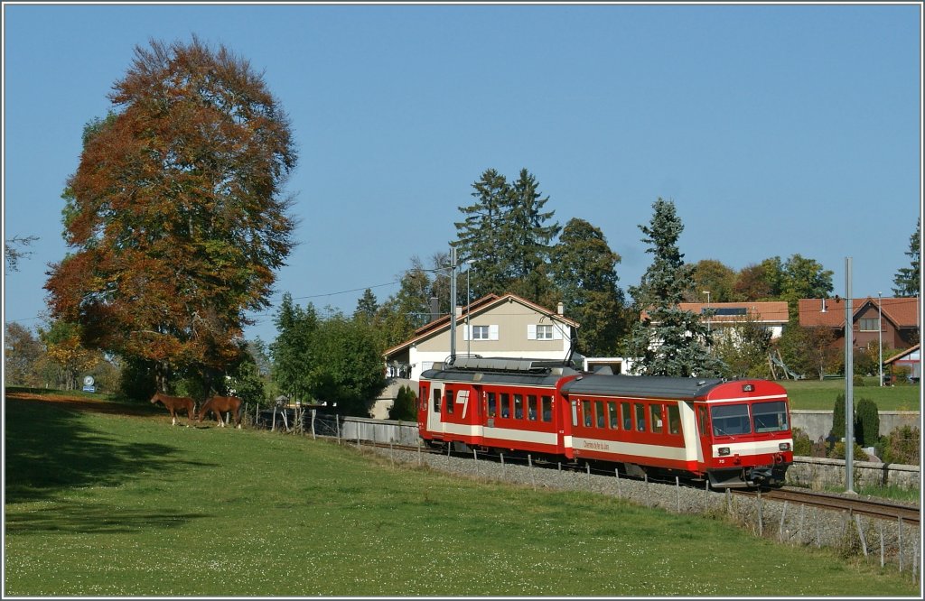 CJ Regionalzug unterwegs von Le Noiremont nach Tavannes. 
am 11. Oktober 2010.
