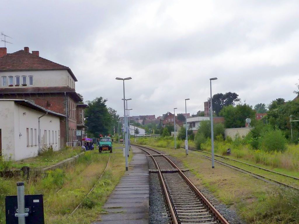 Das heutige Hauptgleis im Bf Ro�leben; 15.08.2010 (Foto: Ralf Kuke)