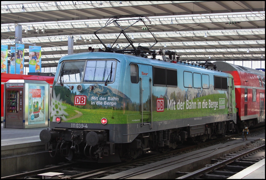 DAV-Lok 111 039 am 23.08.11 im Mnchener Hbf