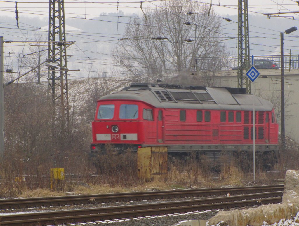 DB 233 652-7 als Tfzf Richtung Gro�heringen, in Naumburg Hbf; 19.02.2011