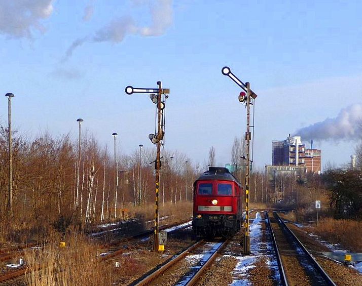 DB 241 xxx im Bf Deuben; 09.03.2010 (Foto: Ralf Kuke)
