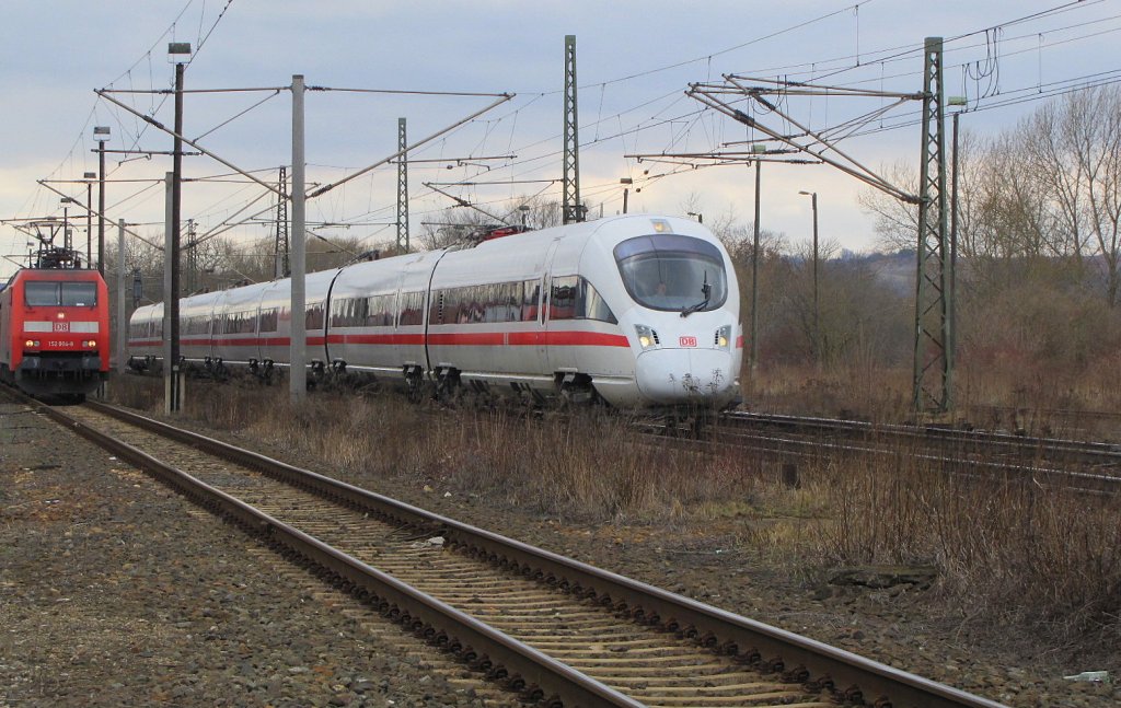 DB 411 019-3  Mei�en  als ICE 1610 von N�nchen Hbf nach Berlin Gesundbrunnen, bei der Durchfahrt in Naumburg Hbf; 20.03.2010