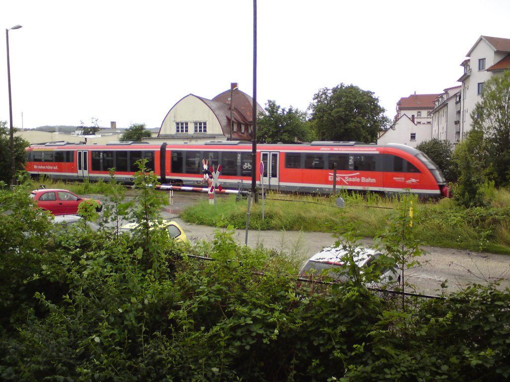 DB 642 xxx als RB 34878 nach Wangen, am 12.07.2012 in Naumburg Ost. Wegen dem Burgenlandbhan Kinder- und Jugendtag in Wangen wurde mit Triebz�gen der BR 642 gefahren. (Foto: Kevin Wrobel)