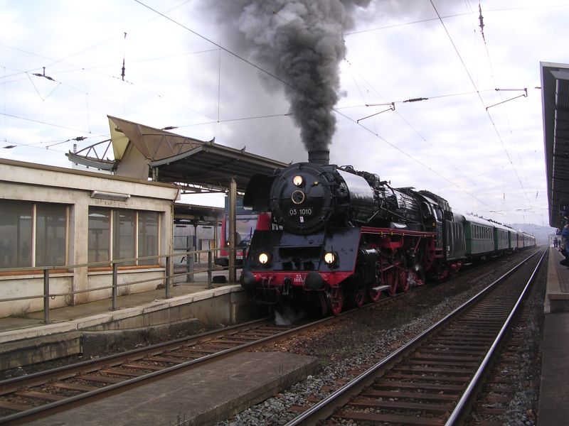 DB Museum 03 1010 mit einem Sonderzug nach nach Oberhof, in Naumburg Hbf; 09.02.2008 (Foto: Thomas Menzel)