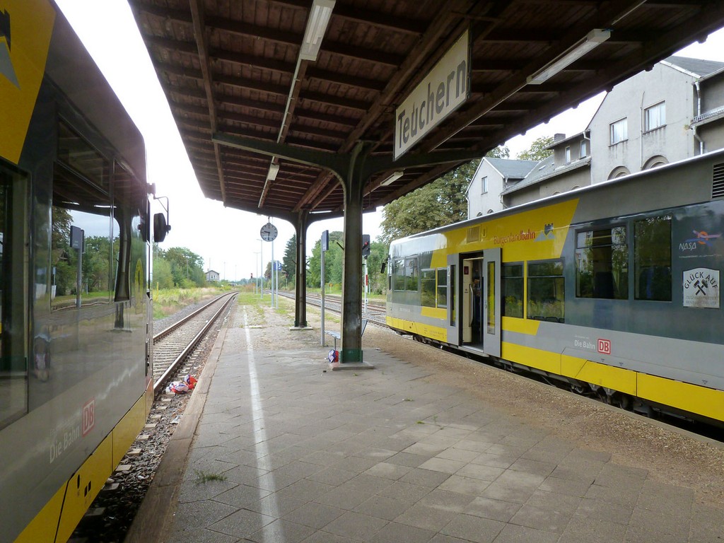 Der Bahnsteig in Teuchern; 10.09.2011 (Foto: Thomas Menzel)