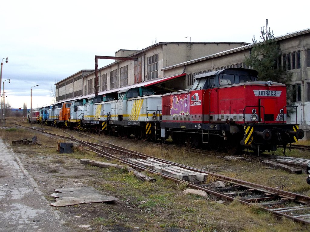 Der Lokfriedhof bei Arco am Zementwerk Karsdorf, im Dezember 2011.