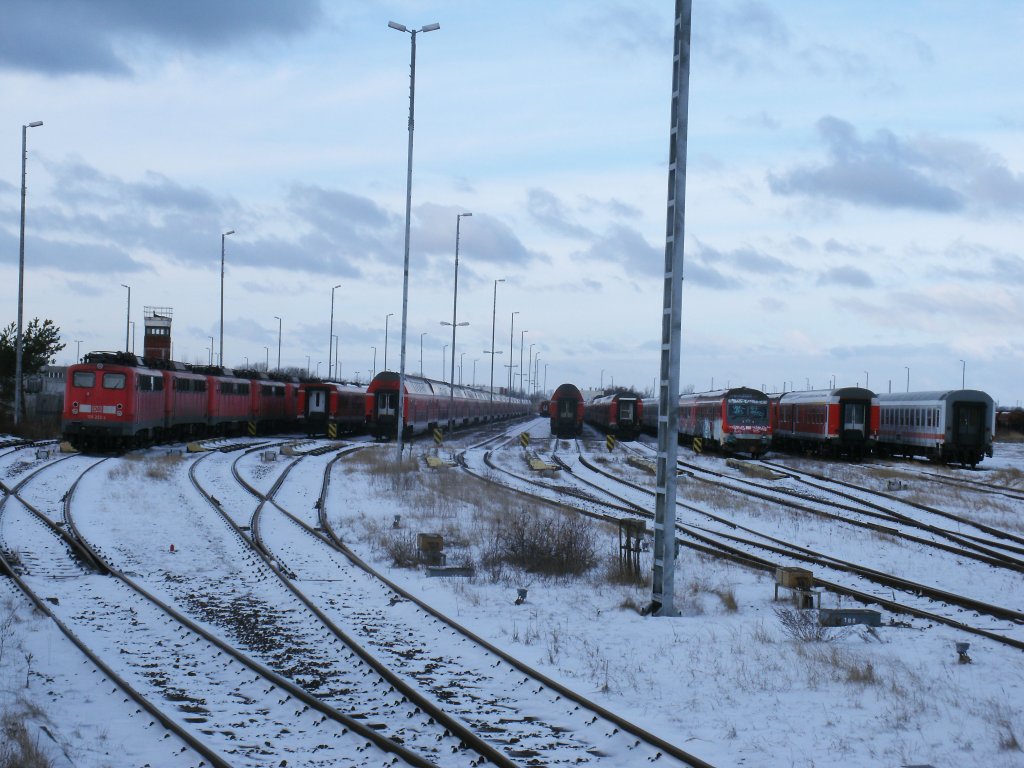 Der  Schrottplatz  von Mukran in der Gesamtansicht am 21.Januar 2013.