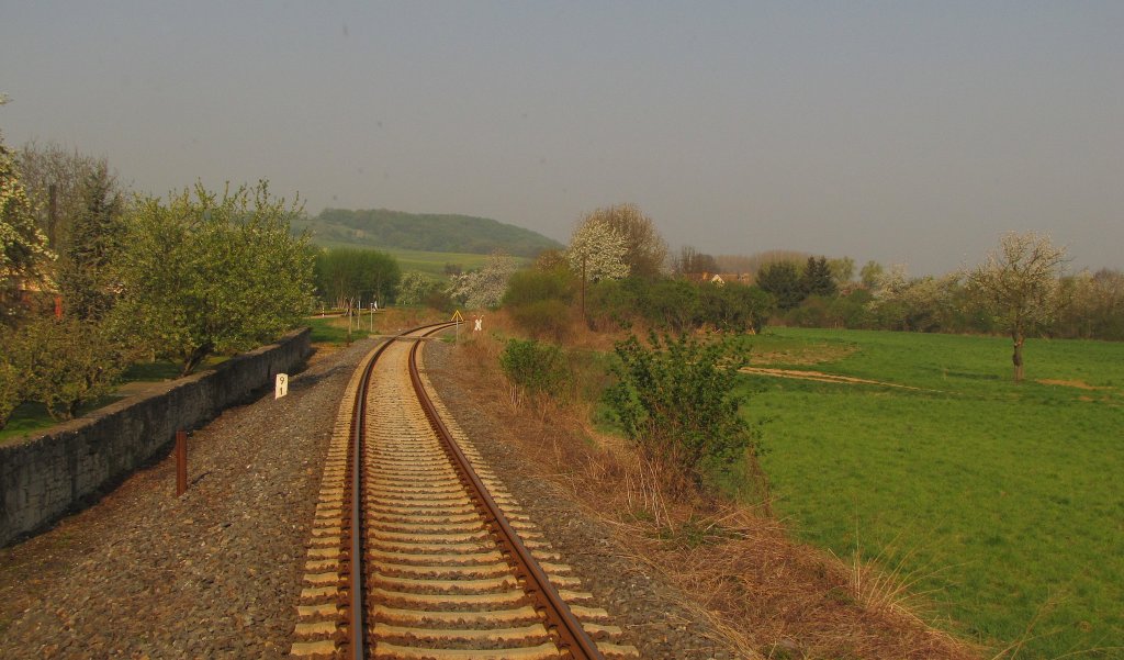 Der Unstrutbahn Km 9,1 in Balgst�dt; 21.04.2011