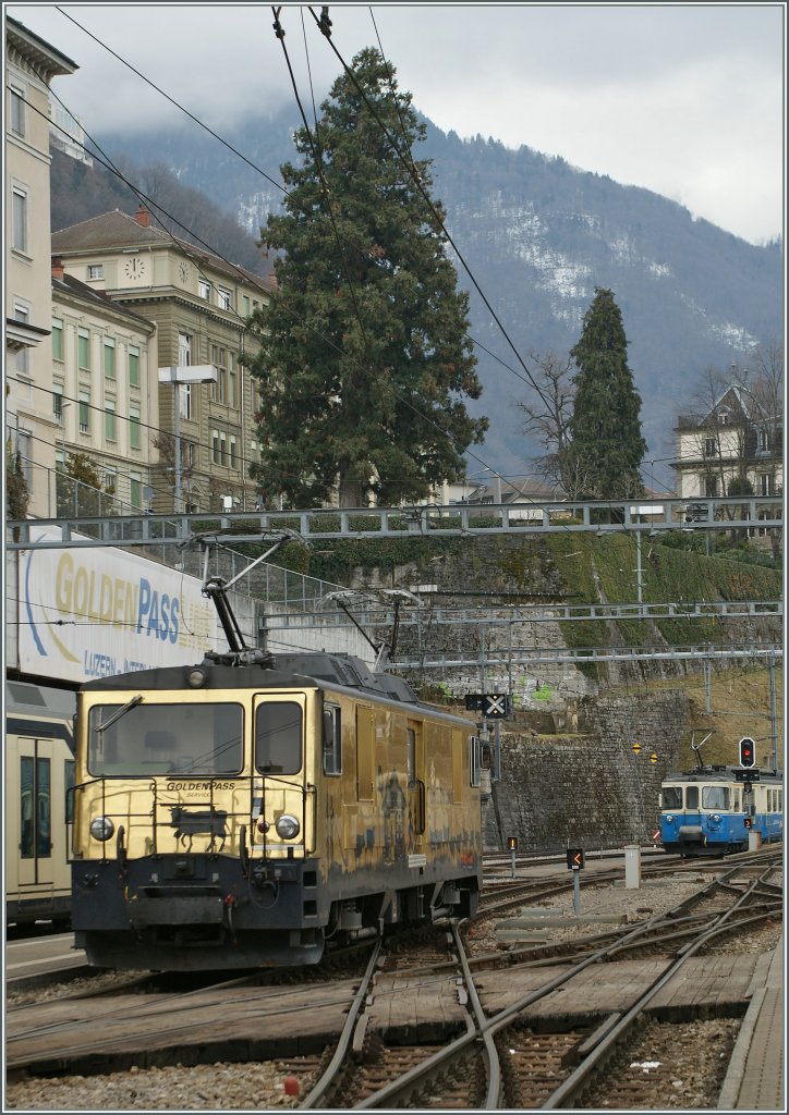 Die goldene  Schokoladen  Lok GDe 4/4 in Montreux.
26. Feb. 2012