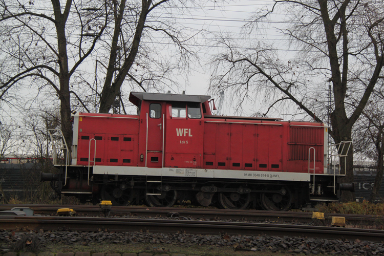 Die gute OST-V60 fhrt auch im Westen gesehen am 20.11.2011 in Hamburg-Moorburg