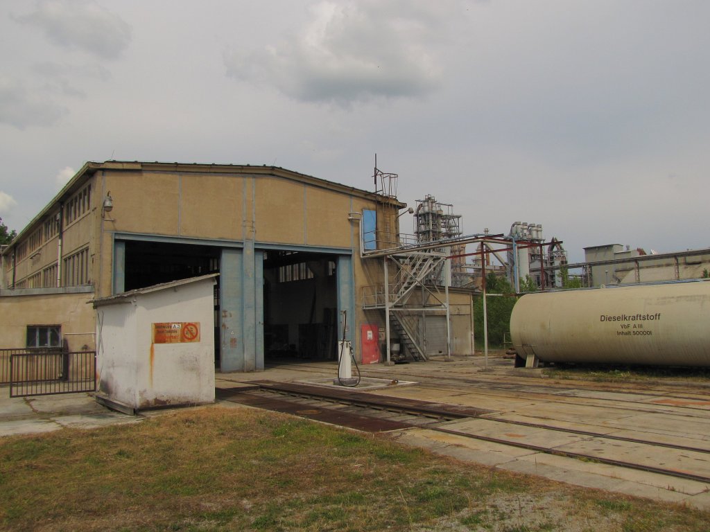 Die Lokhalle der EBS in Karsdorf; 06.06.2011