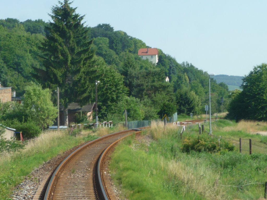 Die Unstrutbahn in H�he der Ortslage Ro�bach bei Naumburg; 29.06.2010