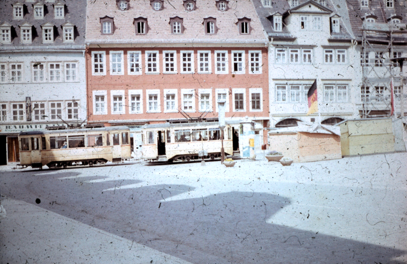 Die  Wilde Zicke  am Naumburger Marktplatz; 1970 (Foto: Helmut B�hme)