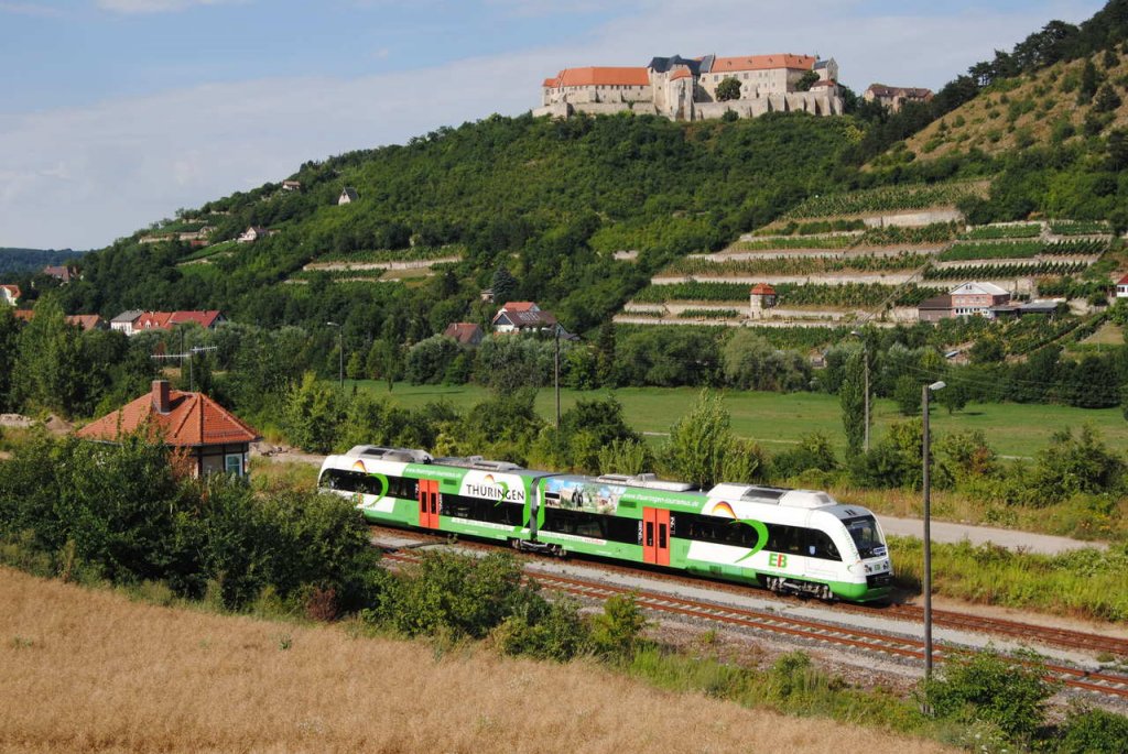 EB VT 201 als RB 34833 von Wangen nach Naumburg Ost, am 26.07.2013 in Freyburg Bbf. Der Tw filmte im Auftrag von DB Netz die Strecke und fuhr au�erplanm��ig als RB. (Foto: dampflok015)